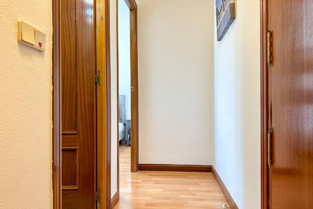 Luminoso Apartamento Turistico En Chamartin Madrid Exterior photo